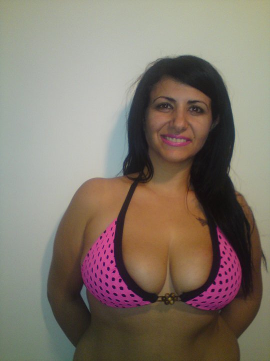 Nena 32 Meet escort Phillack