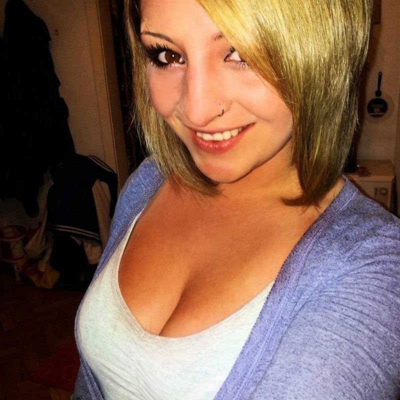 Eveleen 35 Meet escort Pontymister