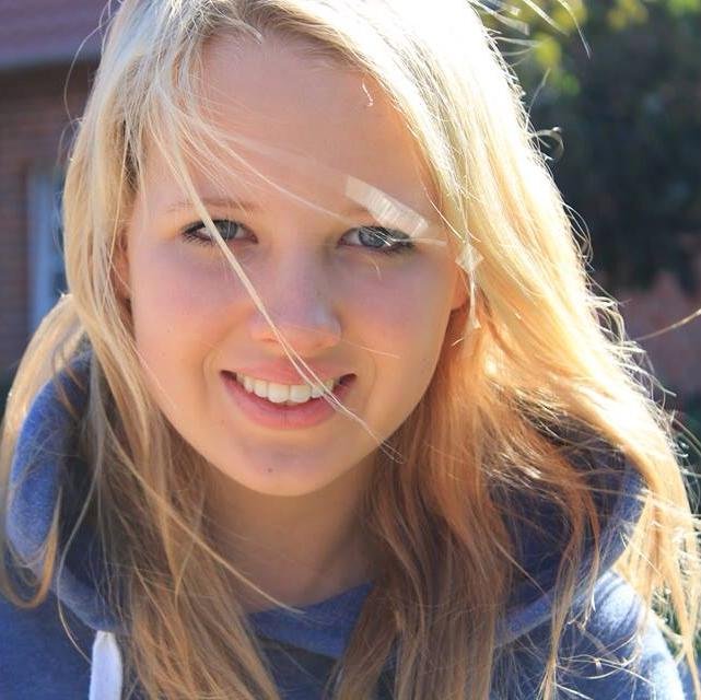 Adela 30 Escort Milborne Port