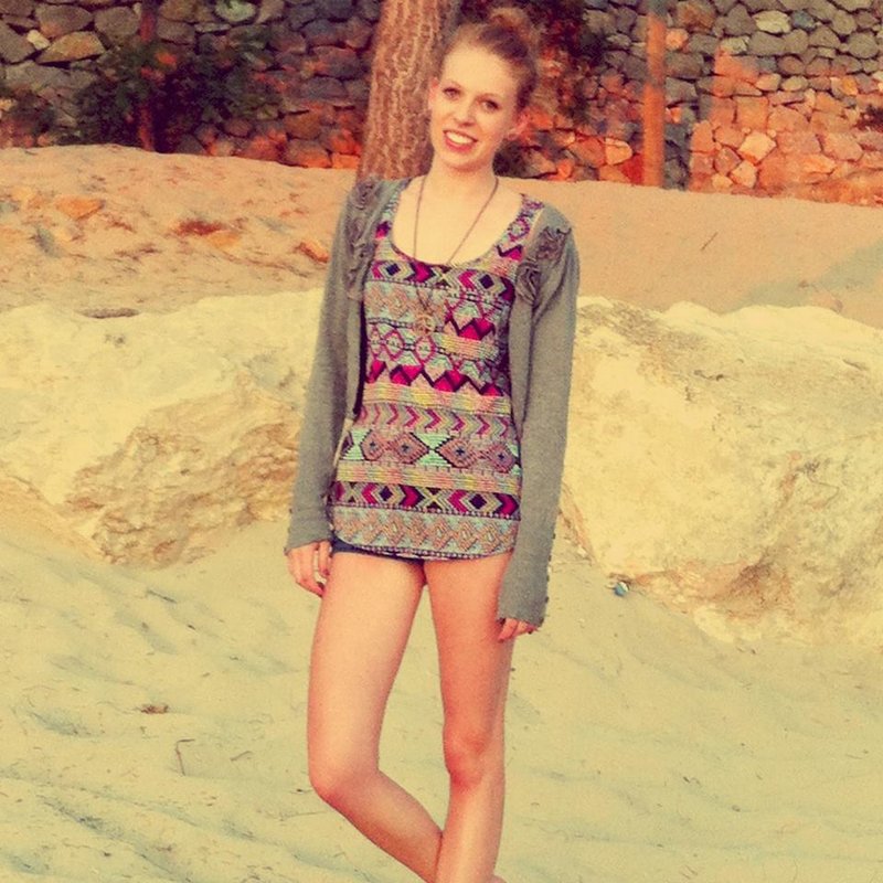Lorene 20 Escort girl Port Clarence