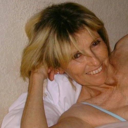 Leanna 23 Escort in Melcombe Regis