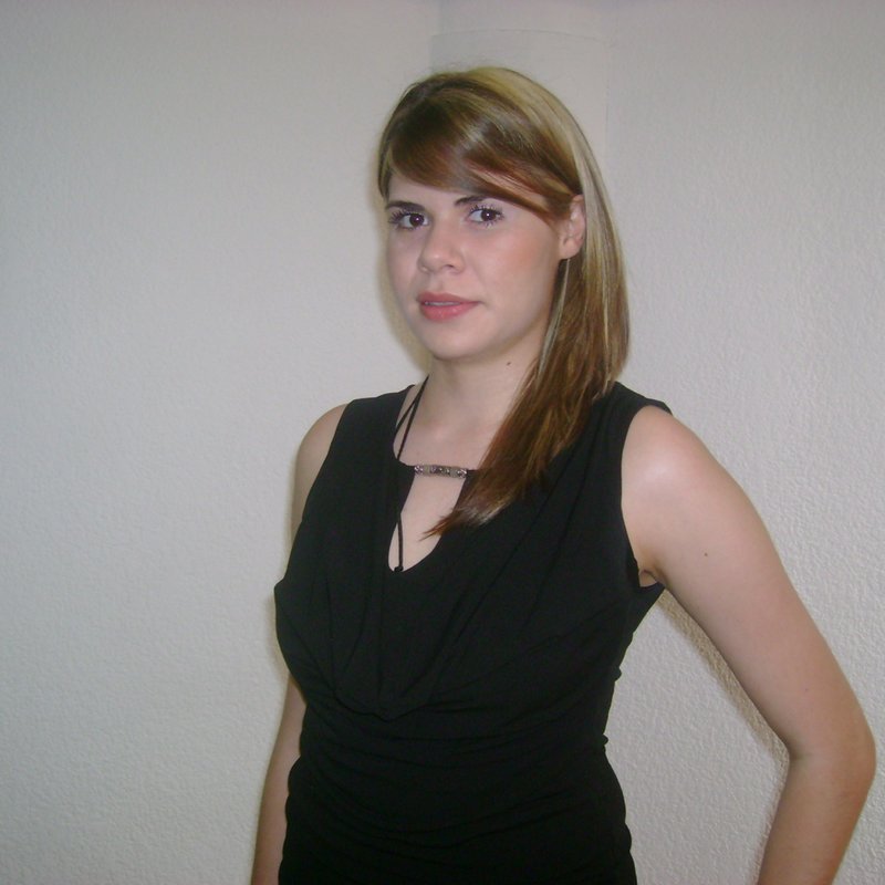 Laureen 27 Escort services Netley